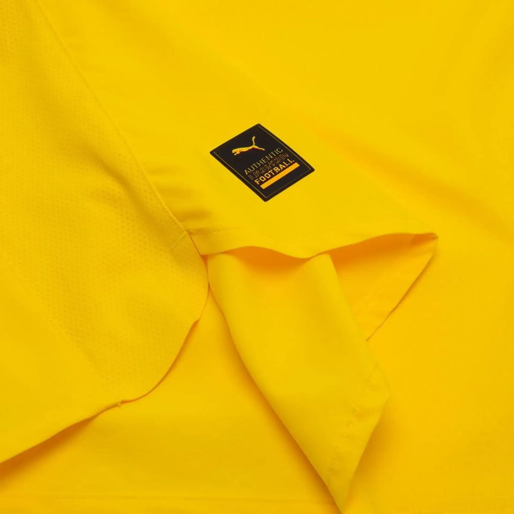 Borussia Dortmund Home Match Jersey Player Version 202526 Football Jersey