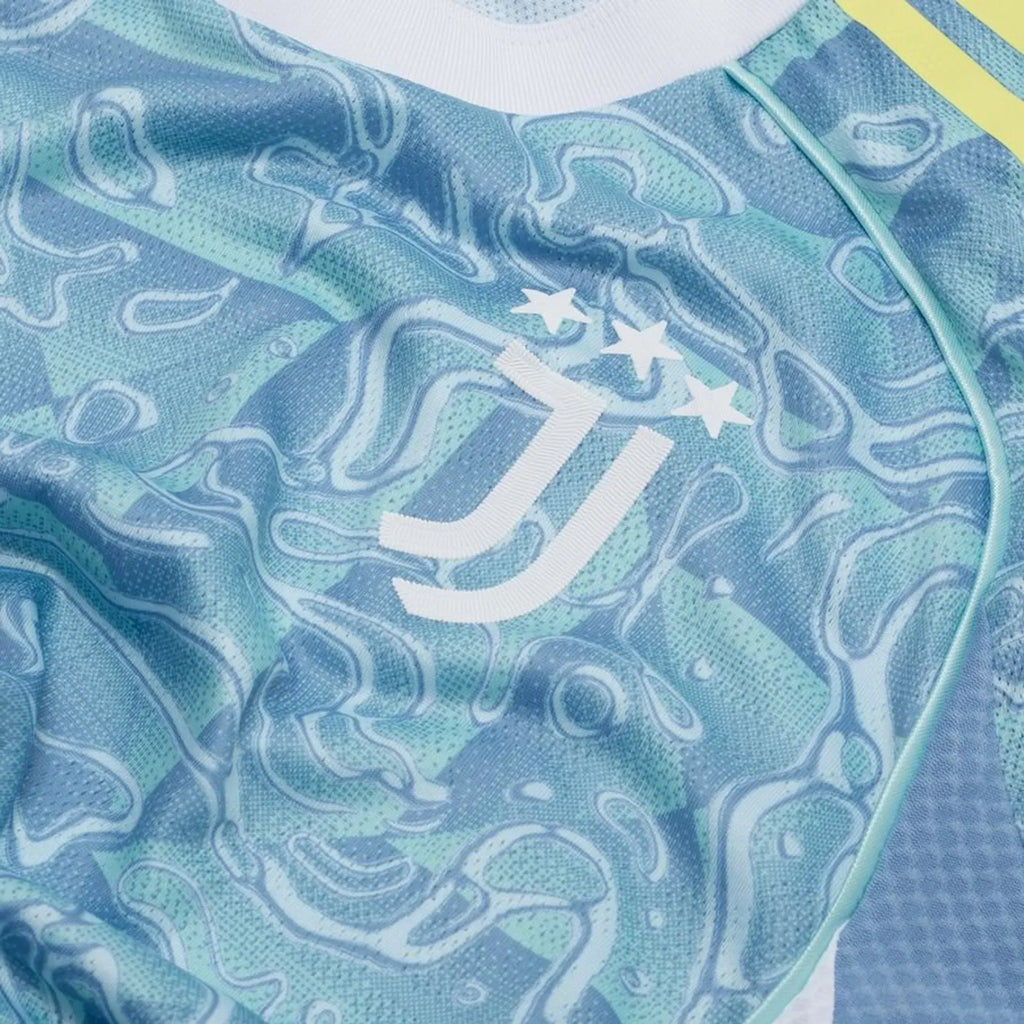 Juventus Away Match Jersey Player Version 202526 Football Jersey