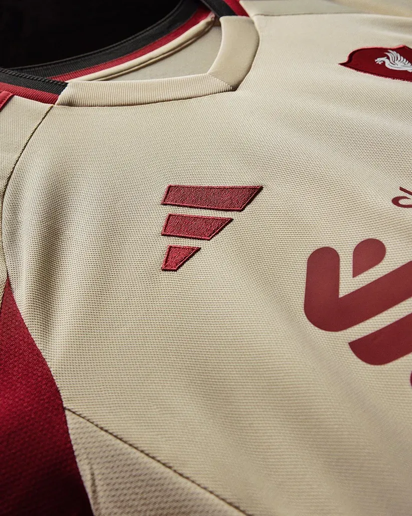 Liverpool Away Match Jersey Player Version 202526 Football Jersey Football Jersey