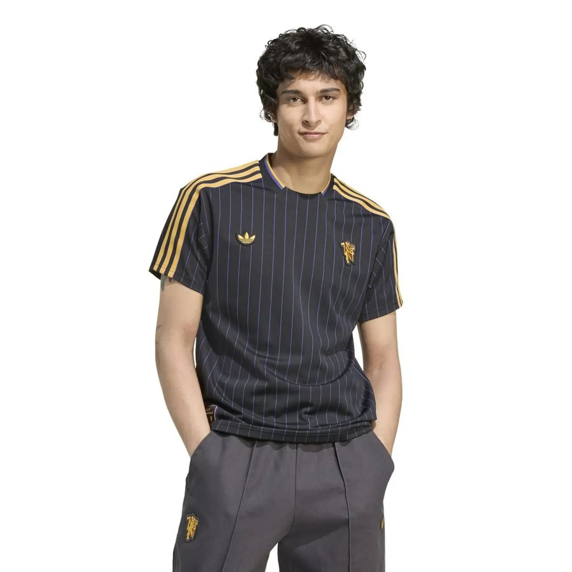 Manchester United Terrace Icon Jersey 202526 Football Jersey