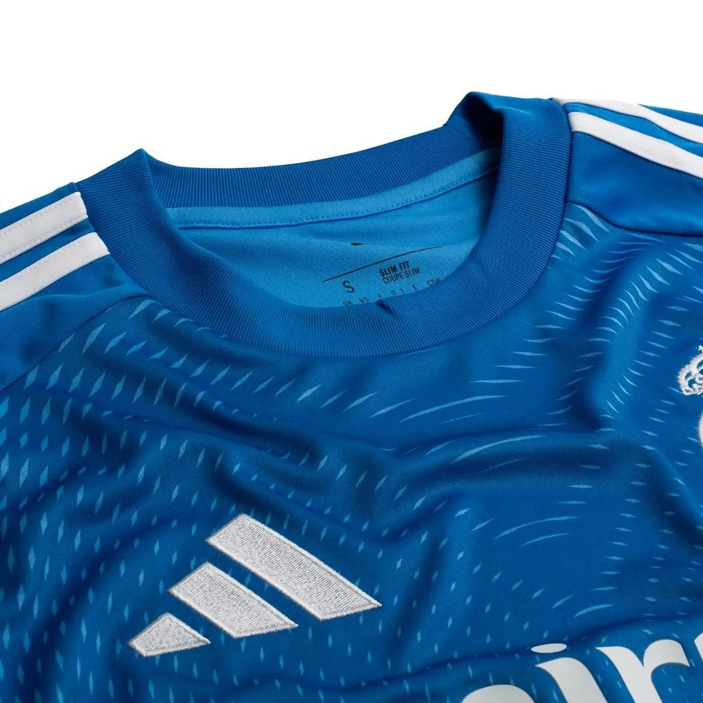 Real Madrid Goalkeeper Jersey 202526 Football Jersey