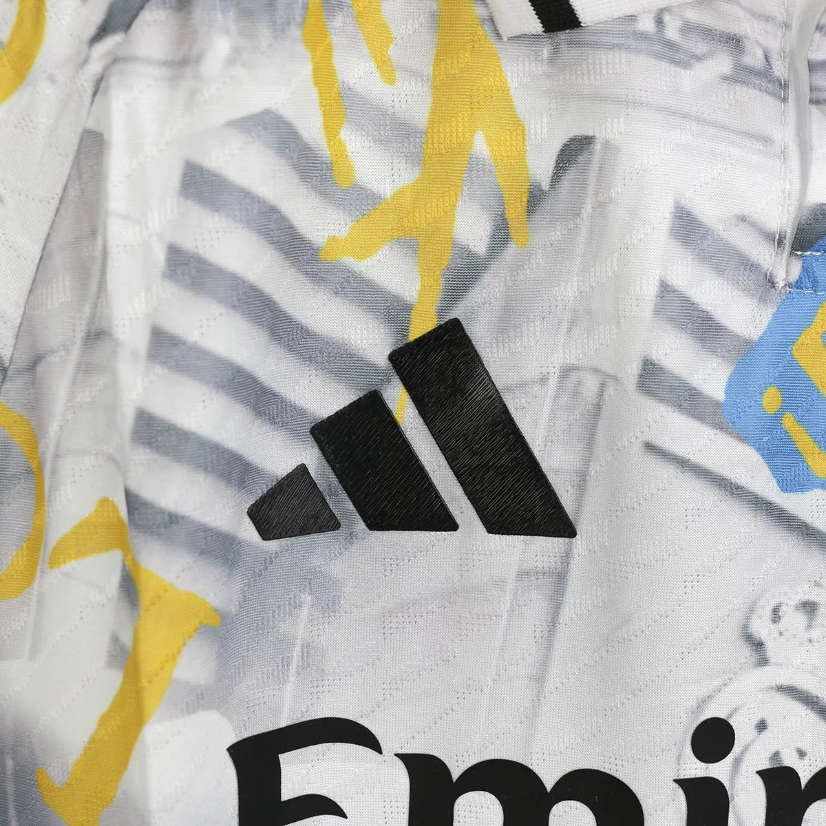 RMA Glory Graffiti Player Version Solid Jersey 202526 Football Jersey
