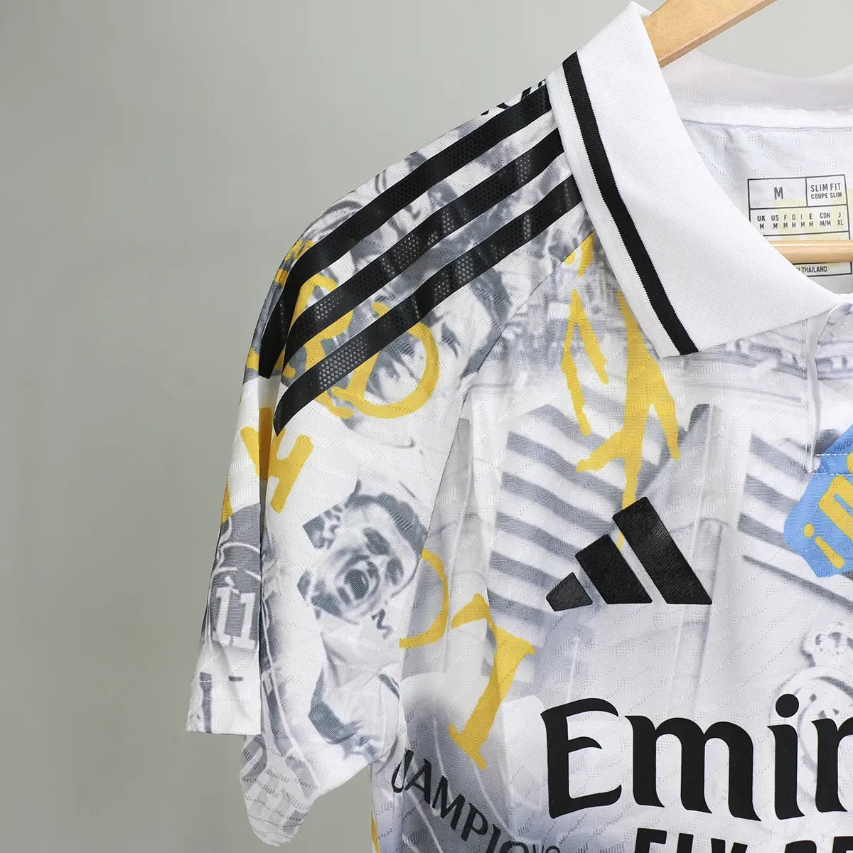 RMA Glory Graffiti Player Version Solid Jersey 202526 Football Jersey